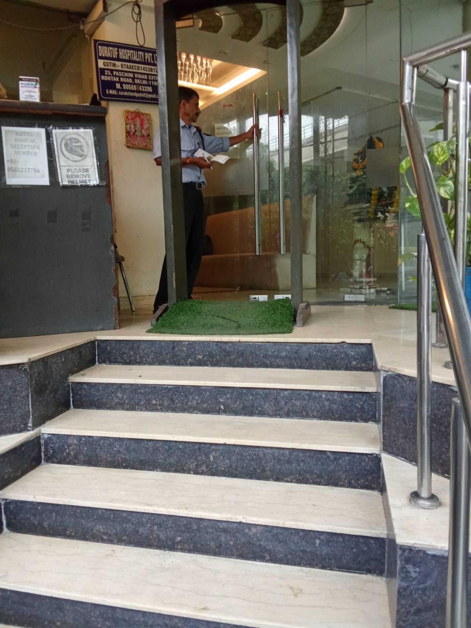 德里 Paschim Vihar酒店 外观 照片